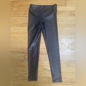 Koral shiny grey leggings. Size small.